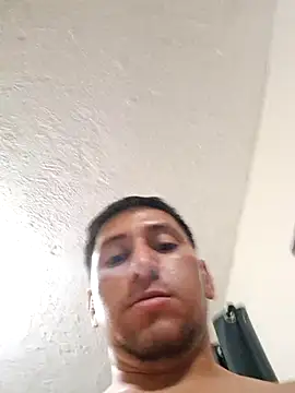 Snapshot of littleboyhot95 chatting on 6, 2, 2026 littleboyhot95 online show from 6, 2, 2026