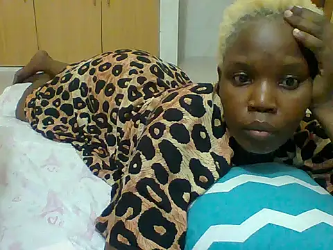 Snapshot of Bootylicious- chatting on 19, 10, 2025 Bootylicious- online show from 19, 10, 2025