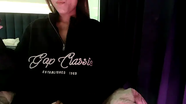 chhui mui online show from 5, 2, 2026