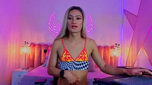  scarletmoore online show from 21, 10, 2025