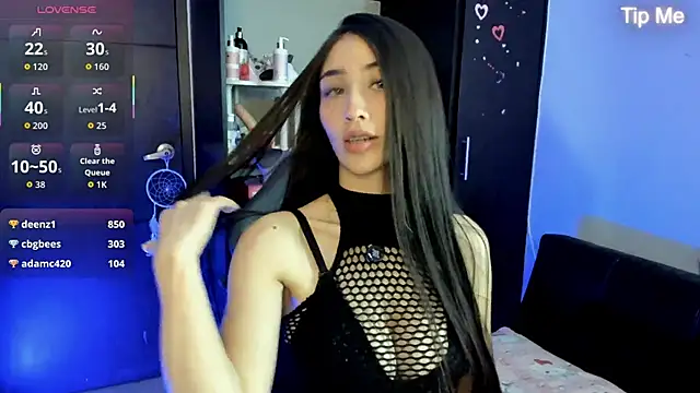 Emilytafur online show from 14, 6, 2026