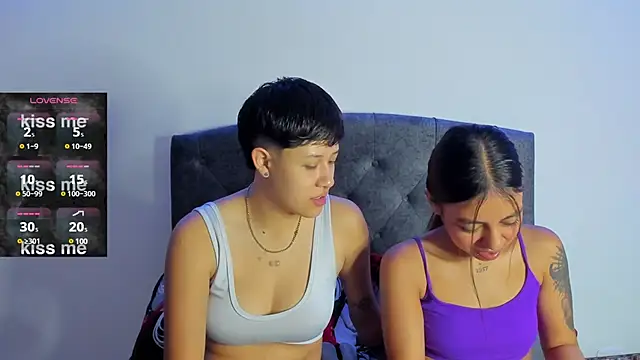 violet casper  online show from 4, 2, 2025