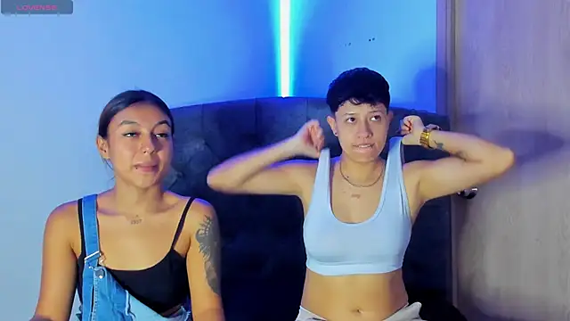 violet casper  online show from 21, 2, 2025