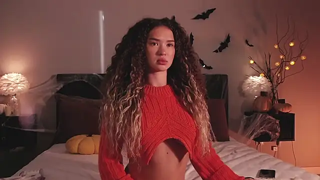 Denise Garciia online show from 29, 10, 2025