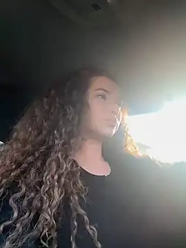 Denise Garciia online show from 14, 2, 2025