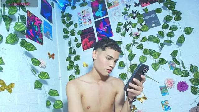 stevan1855 online show from 15, 4, 2026