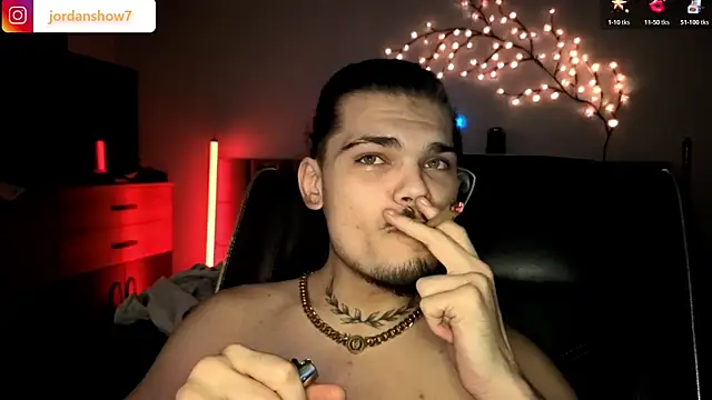 Snapshot of JordanShow chatting on 7, 1, 2026 JordanShow online show from 7, 1, 2026