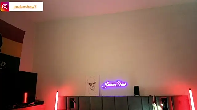 Snapshot of JordanShow chatting on 5, 1, 2026 JordanShow online show from 5, 1, 2026