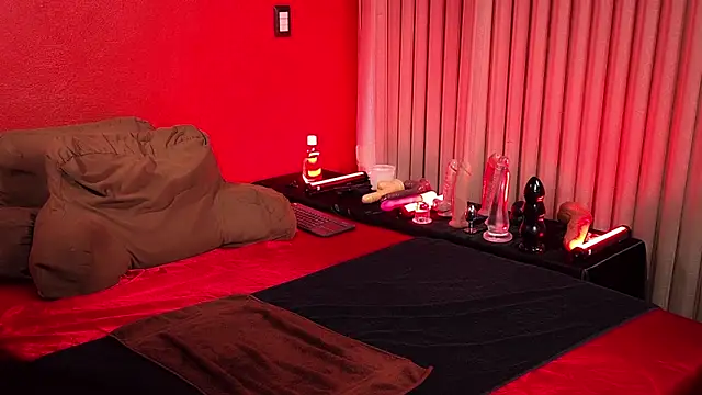 Snapshot of jennStarCD chatting on 27, 2, 2025 jennStarCD online show from 27, 2, 2025