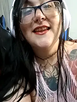 Snapshot of l1la_Rav3n chatting on 3, 12, 2024 l1la Rav3n online show from 3, 12, 2024