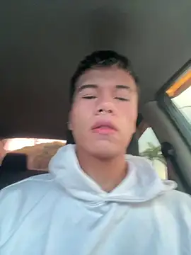 Snapshot of Logan_smith1 chatting on 21, 3, 2025 Logan smith1 online show from 21, 3, 2025