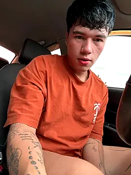 Snapshot of Logan_smith1 chatting on 3, 10, 2025 Logan smith1 online show from 3, 10, 2025