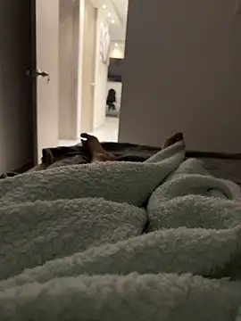 Logan smith1 online show from 15, 3, 2026