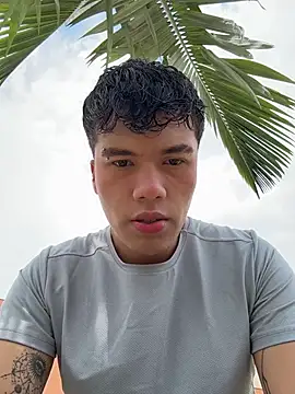 Snapshot of Logan_smith1 chatting on 1, 11, 2025 Logan smith1 online show from 1, 11, 2025