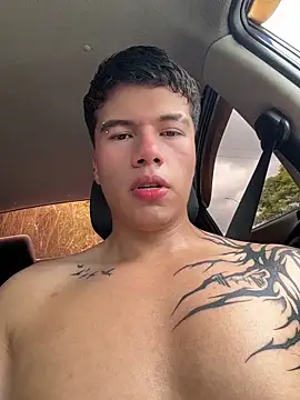 Logan smith1 online show from 17, 6, 2026
