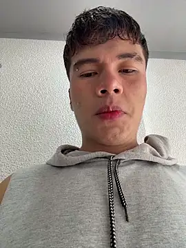 Logan smith1 online show from 16, 5, 2026
