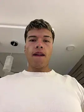 Snapshot of Logan_smith1 chatting on 18, 3, 2025 Logan smith1 online show from 18, 3, 2025