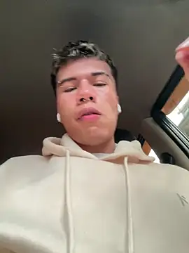 Snapshot of Logan_smith1 chatting on 20, 3, 2025 Logan smith1 online show from 20, 3, 2025