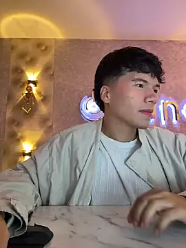 Snapshot of Logan_smith1 chatting on 16, 10, 2025 Logan smith1 online show from 16, 10, 2025