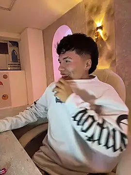 Snapshot of Logan_smith1 chatting on 30, 10, 2025 Logan smith1 online show from 30, 10, 2025