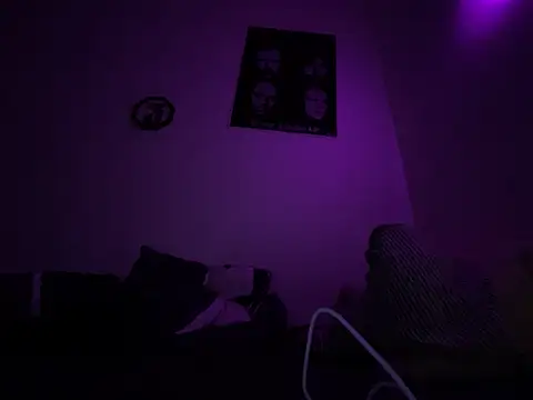 Snapshot of ofeefox chatting on 17, 3, 2025 ofeefox online show from 17, 3, 2025