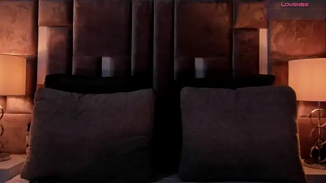 Nia Bunny online show from 27, 10, 2025