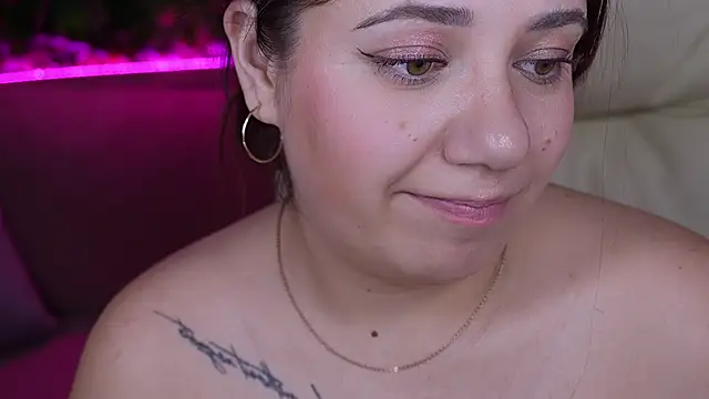 JulietDream online show from 3, 3, 2025