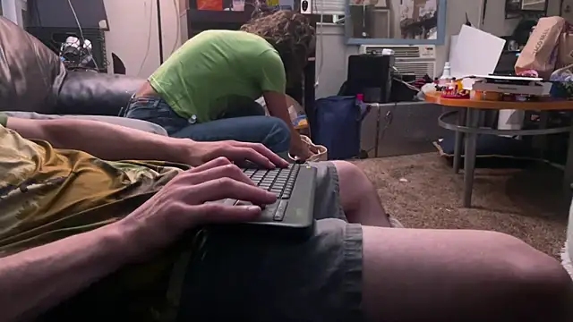 Snapshot of deadpi chatting on 23, 6, 2026 deadpi online show from 23, 6, 2026