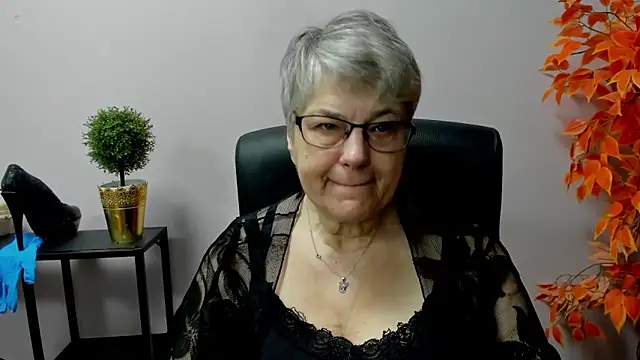 IrisDream online show from 10, 3, 2025