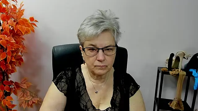 IrisDream online show from 6, 10, 2025