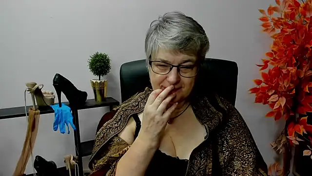 IrisDream online show from 13, 2, 2025