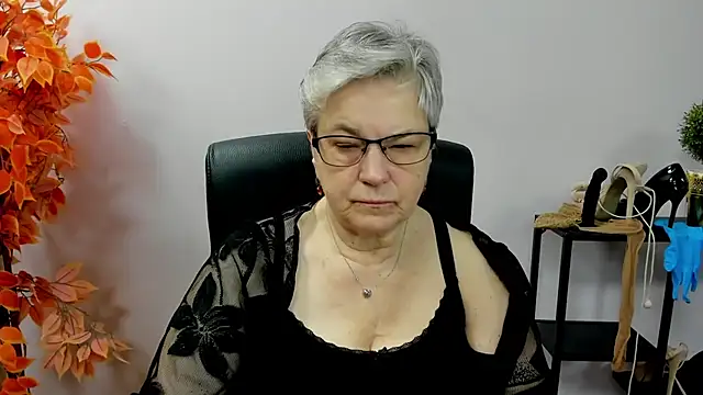 IrisDream online show from 27, 10, 2025