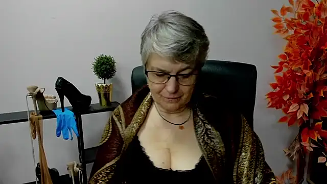 IrisDream online show from 13, 2, 2025