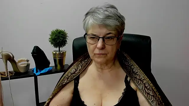 IrisDream online show from 17, 2, 2025