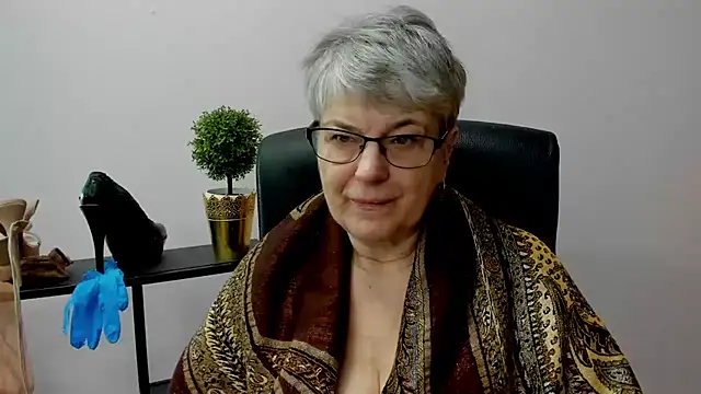 IrisDream online show from 17, 2, 2025