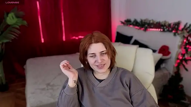 FoxyRayy online show from 25, 11, 2025