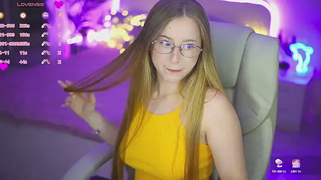 SilverrMoon online show from 24, 9, 2025