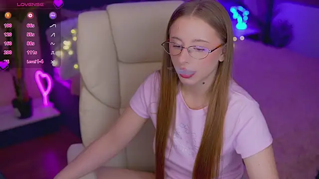 SilverrMoon online show from 23, 11, 2025