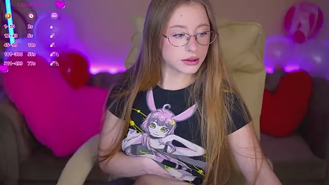 SilverrMoon online show from 7, 2, 2026