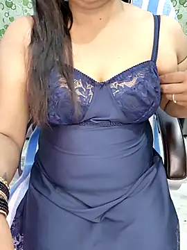 Cute-Raashii online show from 9, 11, 2025