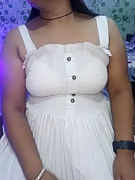 Cute-Raashii online show from 15, 9, 2025