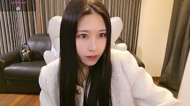 Snapshot of -satomi-jp chatting on 5, 2, 2026 -satomi-jp online show from 5, 2, 2026