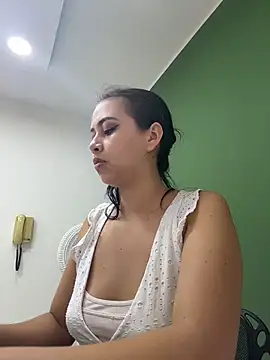 iiris  online show from 28, 10, 2025