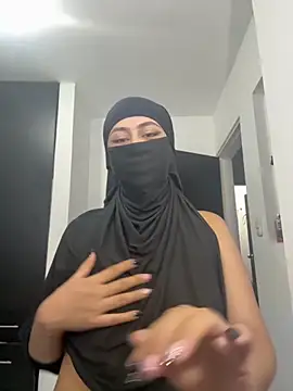 iiris  online show from 11, 10, 2025