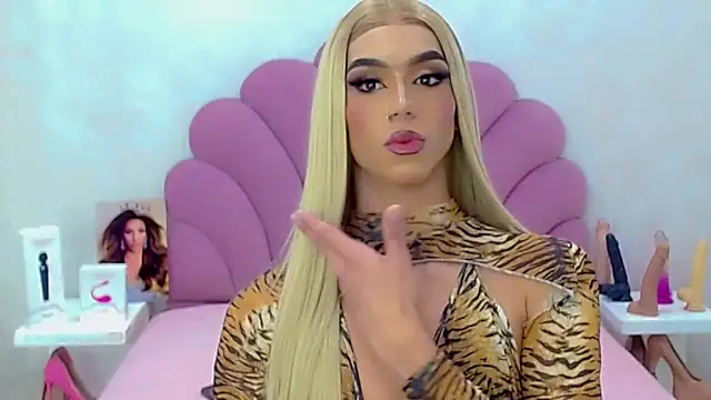 briana sex32 online show from 15, 2, 2026