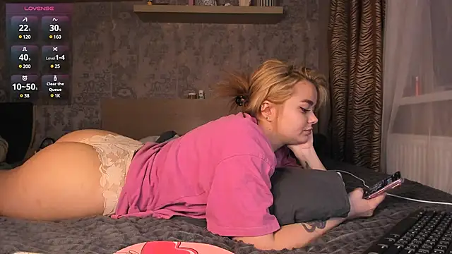 purebeautie13 online show from 9, 1, 2025