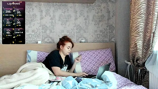 purebeautie13 online show from 19, 12, 2024