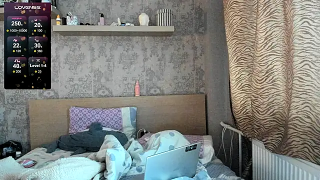 purebeautie13 online show from 20, 12, 2024