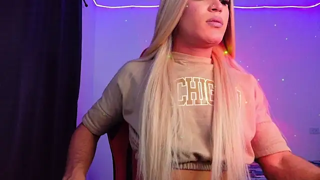 AllisonsweetZ online show from 12, 11, 2025