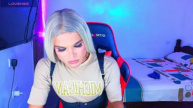 AllisonsweetZ online show from 7, 4, 2026